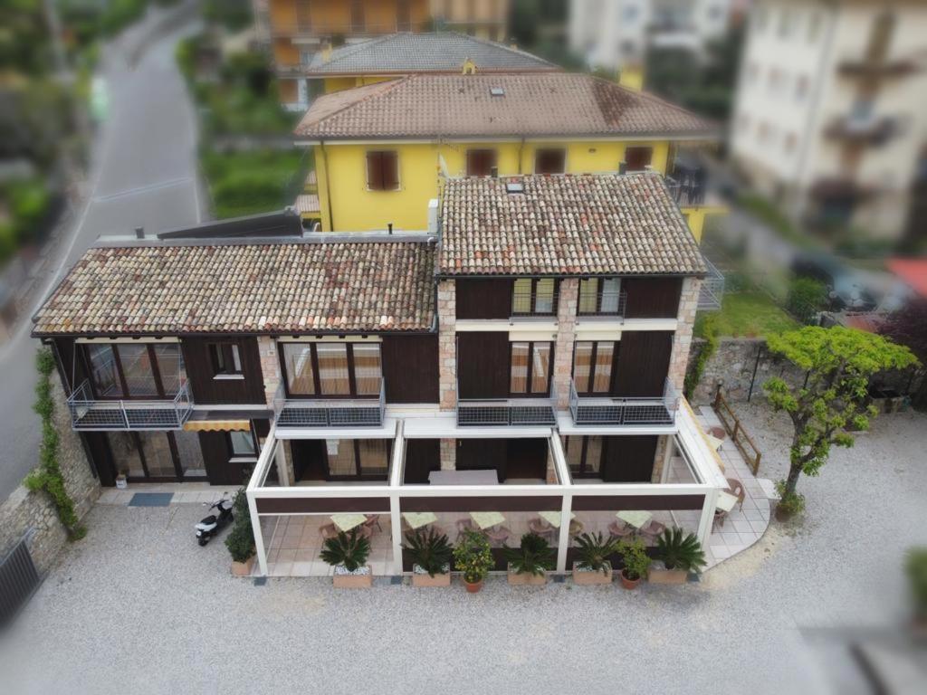 Hotel Garni Onda Torri Del Benaco Exterior foto